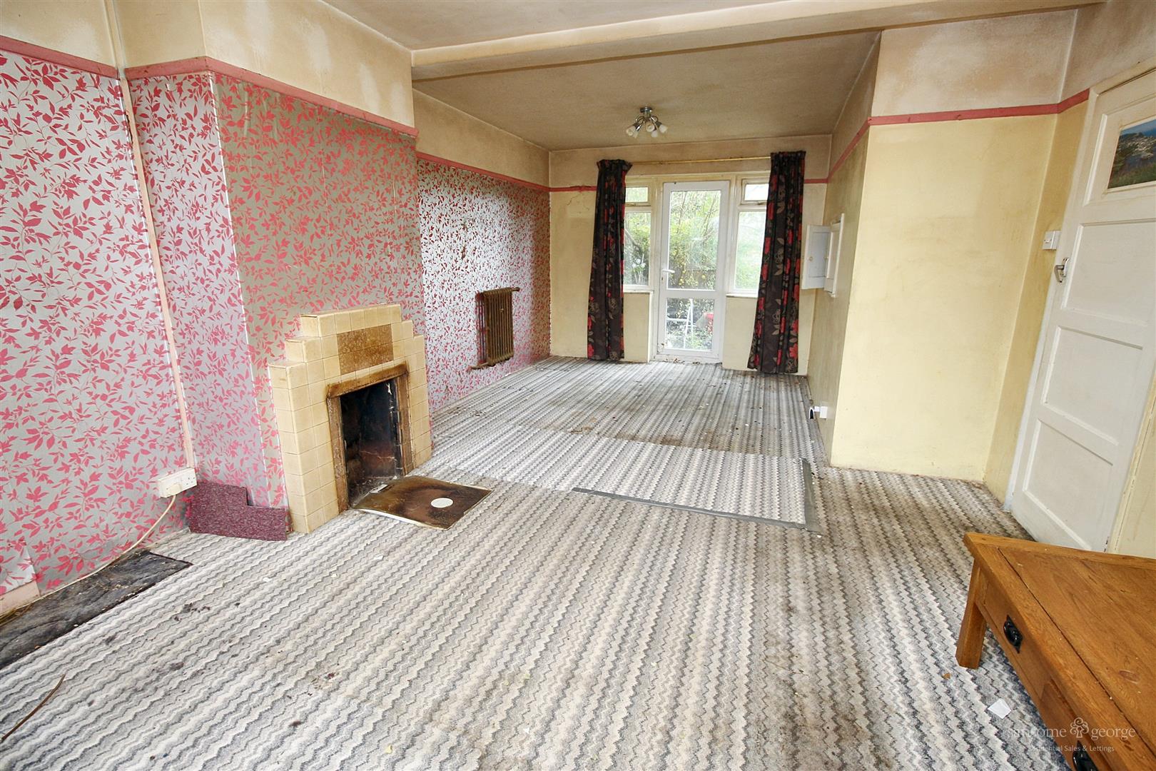 Beverley Road, Tilehurst, Reading